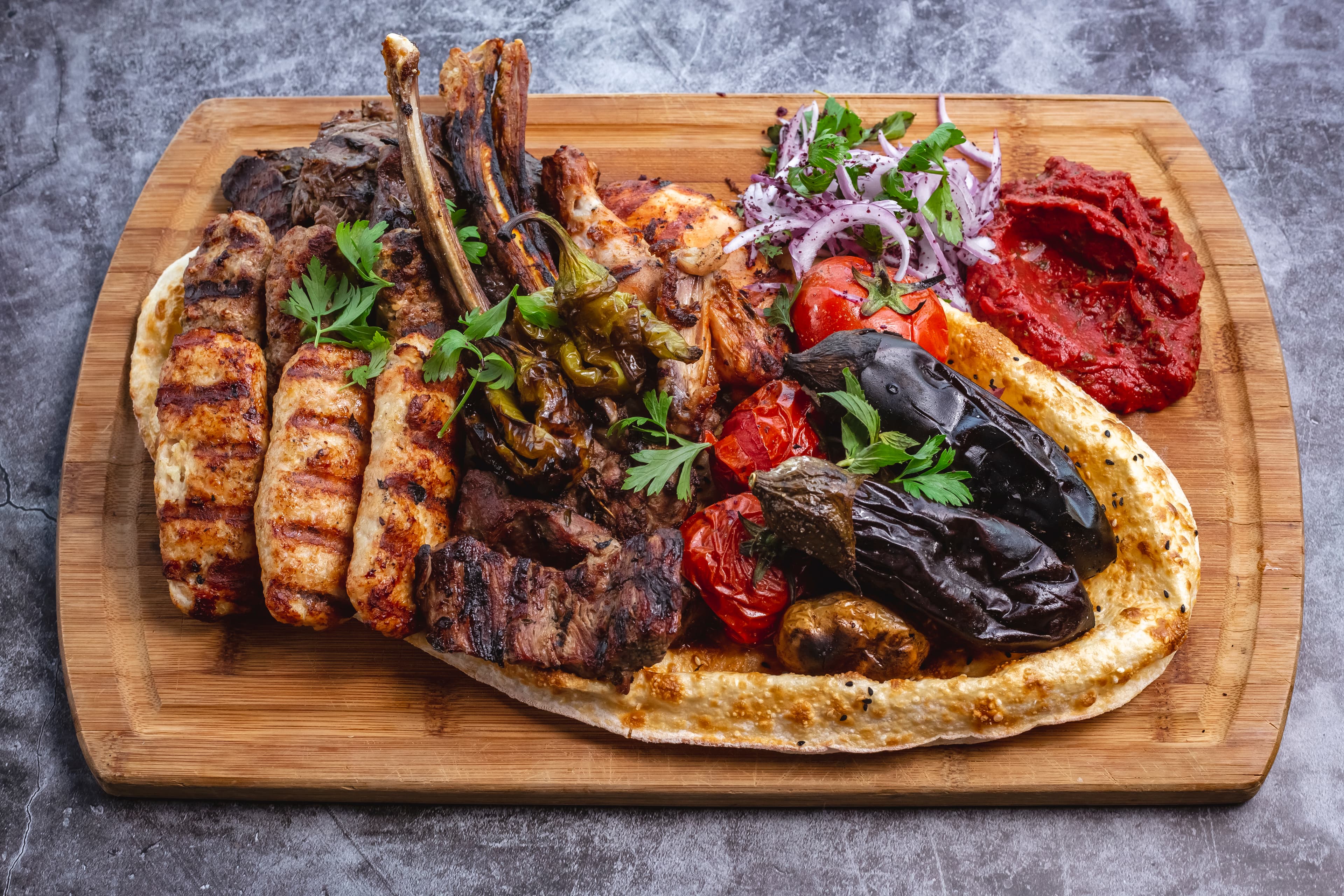 Mixed grill meat platter